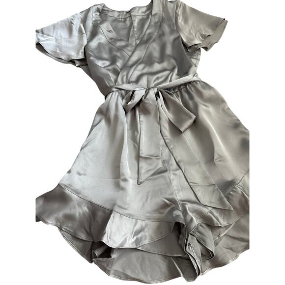 Show Me Your Mumu Luxe Satin Say I Do Romper Moss Green Size Small - Picture 10 of 13